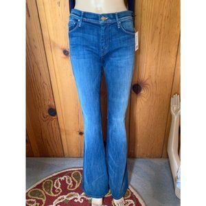 BRAND NEW TAGS ON Mother Jeans Boot cut size 28